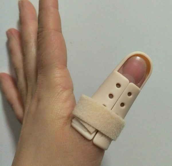 Hard plastic splint fracture corrector hammer-shaped rehabilitation smoked finger fixed sleeve