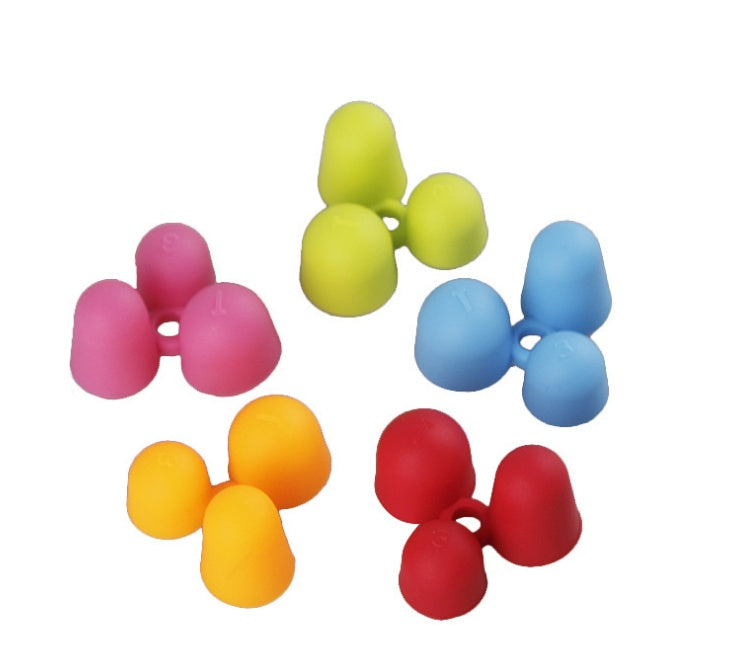 Children's writing pen holder straightener Student writing posture orthosis three-finger pencil silicone pen holder