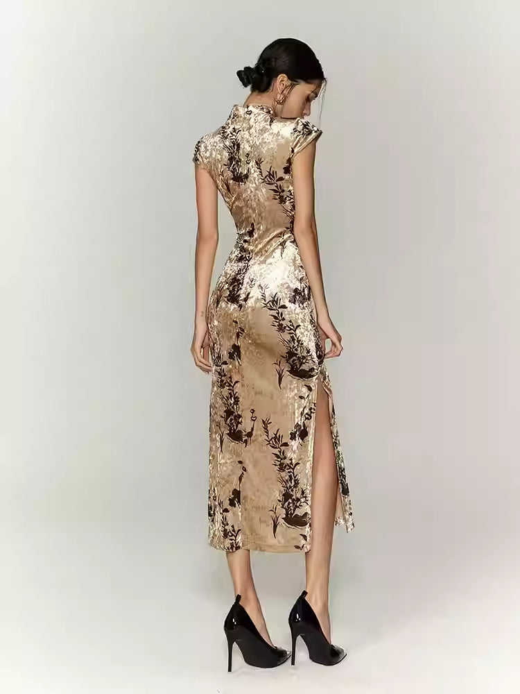 Chinese Velvet Swaying Posture Elegant Cheongsam Dress